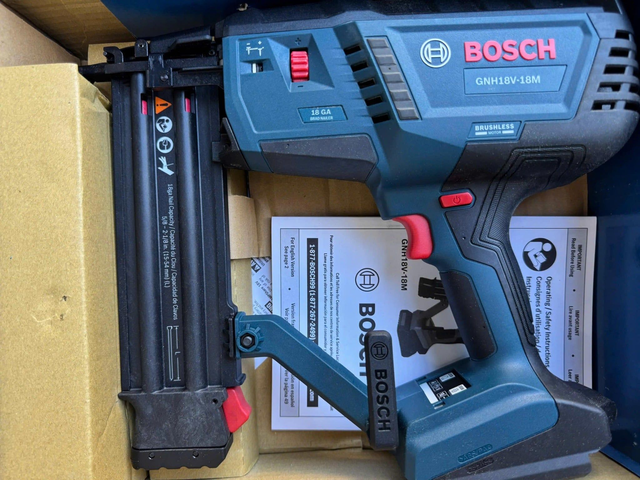 Máy bắn đinh Bosch GNH18v-18Nm new dinh F 18v ko than