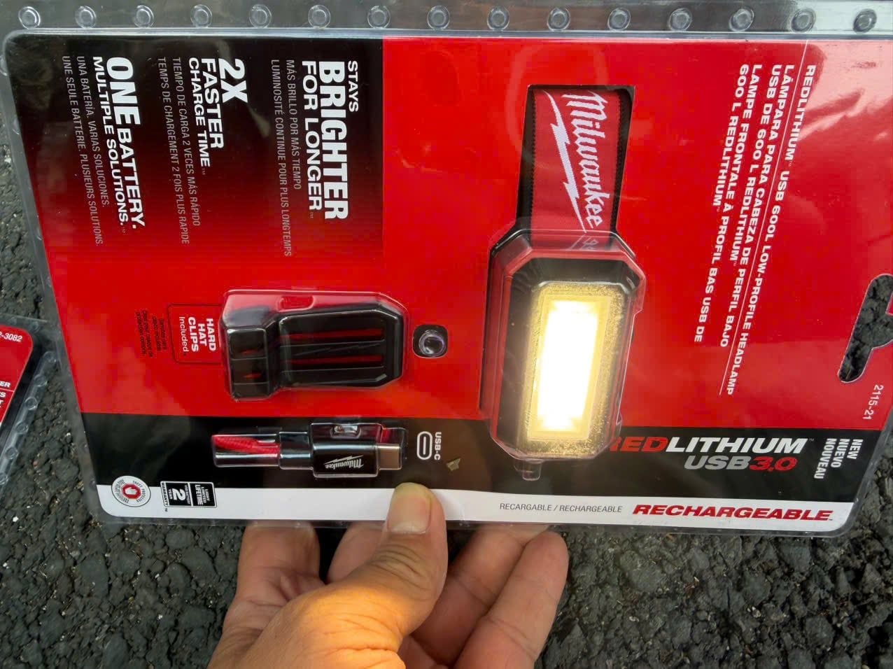 Đèn Led đội đầu Milwaukee 2115-21