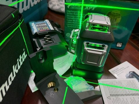 Laser makita SK700GD new combo