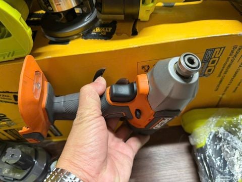 Máy vặn vít Ridgid R860021 18v new