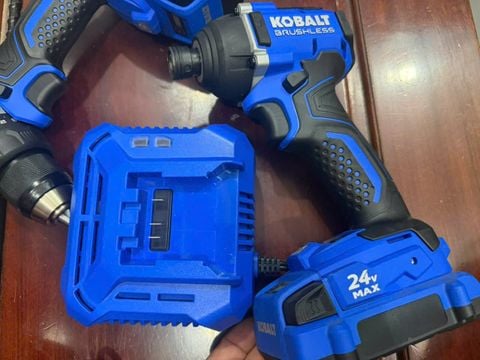 máy vít KID 124B-03 24v mỹ về