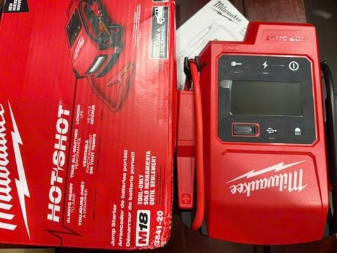 Máy kích bình Milwaukee 18v new 3841