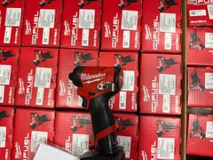 Máy vặn vít dùng pin 12V Milwaukee M12 FID2-0