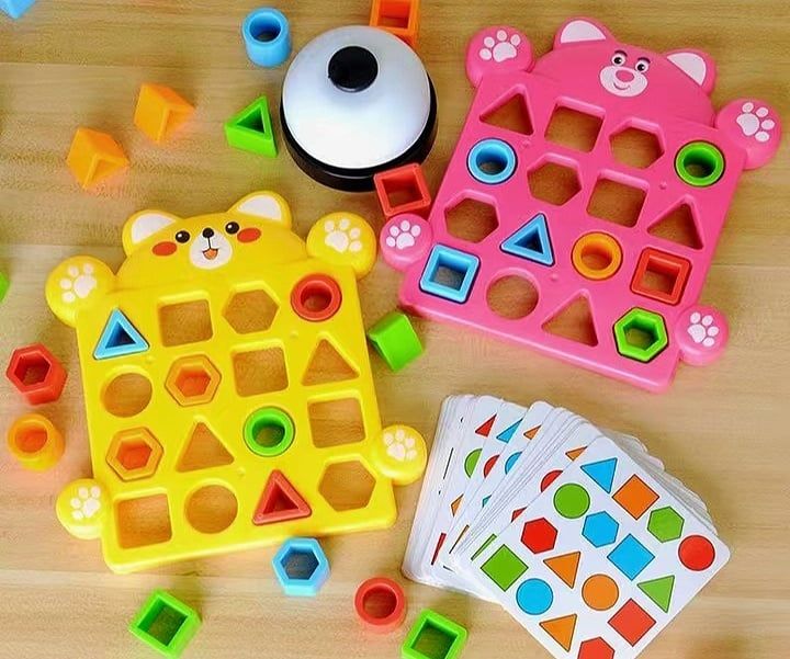  Hộp đồ chơi tương tác hình khối Geometry Pairing 