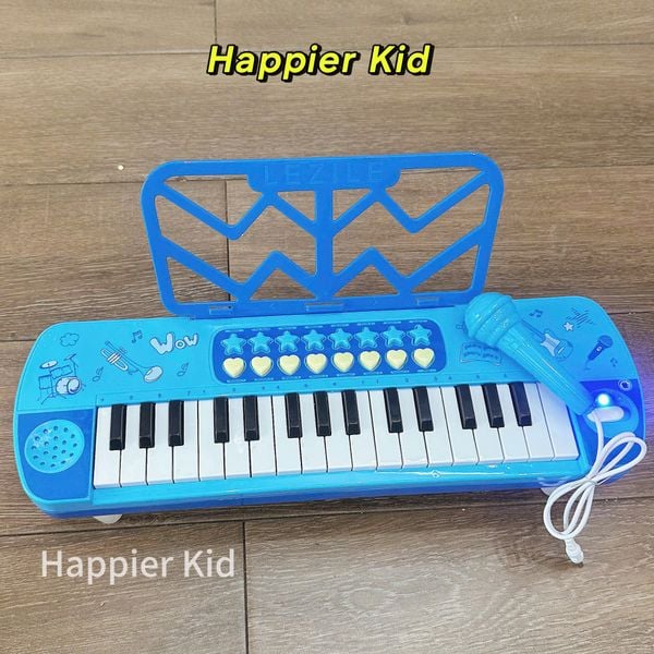  Đồ chơi đàn Piano kèm Mic, với nhiều giai điệu dễ thương cho bé 