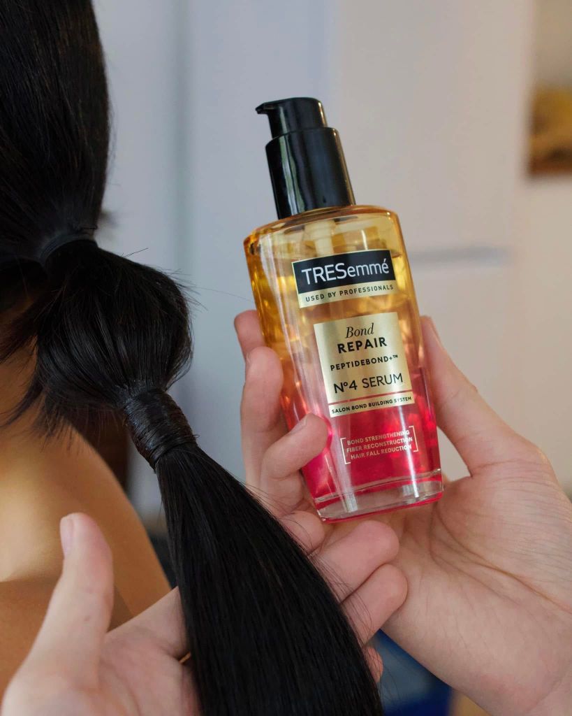 Dưỡng Tóc Tresemme Keratin Smooth Keratinbond+ No 4 Serum 100ml