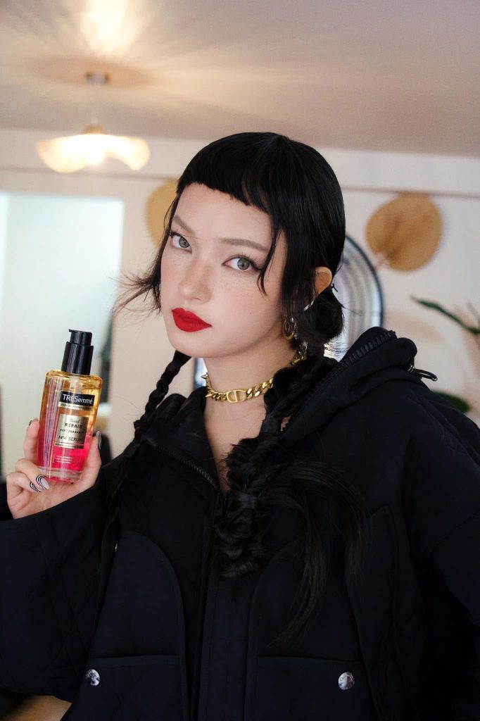 Dưỡng Tóc Tresemme Keratin Smooth Keratinbond+ No 4 Serum 100ml