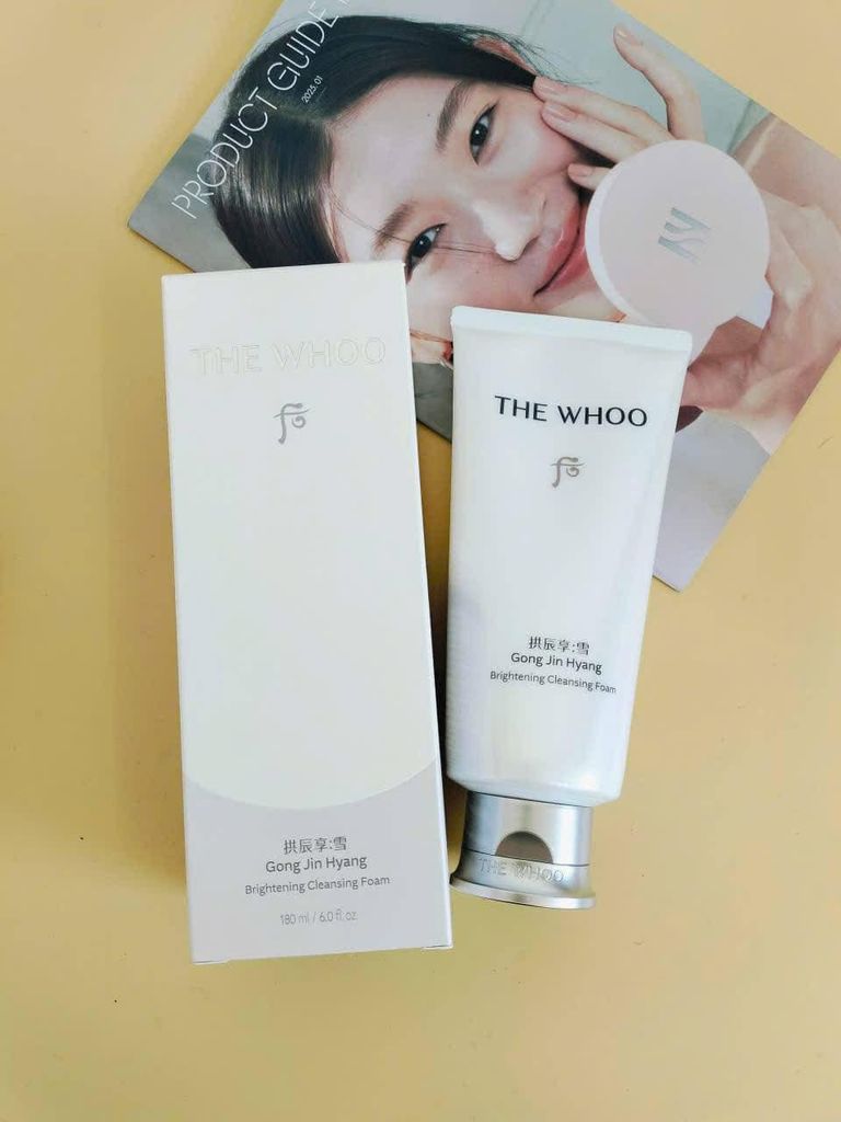 Sữa Rửa Mặt Whoo Gongjinhyang Brightening / Clarifying Cleansing Foam 180ml