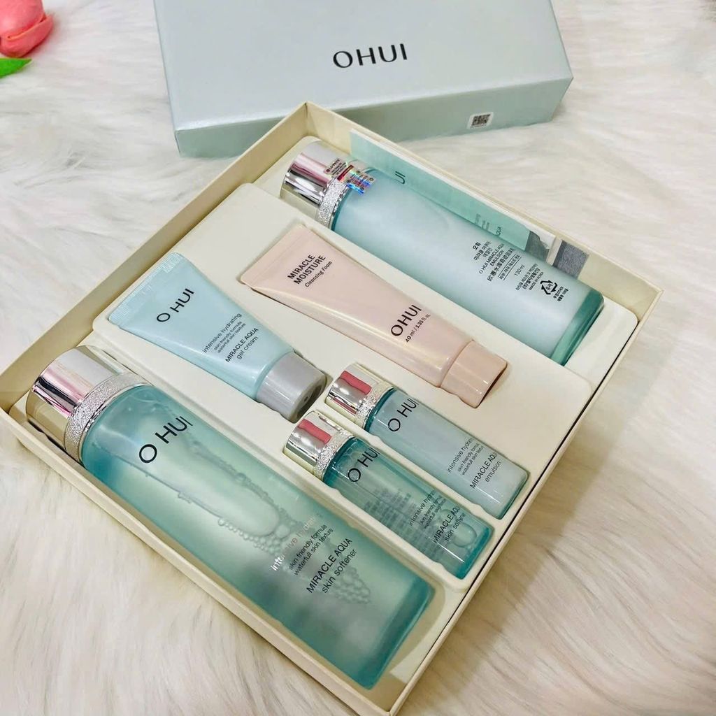 [ Tem LG ] Bộ Dưỡng Da Cấp Ẩm Ohui Miracle Aqua 2pcs