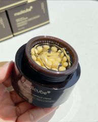 Kem Dưỡng Viên Nang Mờ Thâm, Sáng Da Medicube Deep Vita C Capsule Cream 55g