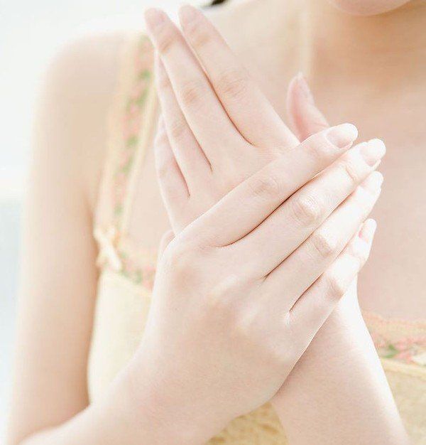 Set Kem Dưỡng Da Tay Whoo Royal Hand Cream Limited Edition Special SPF10