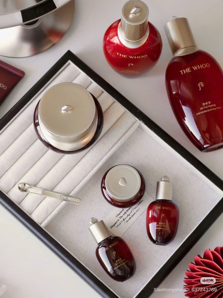 [Tem LG ] Bộ dưỡng da chống lão hóa Whoo Jinyulhyang Special 7 món