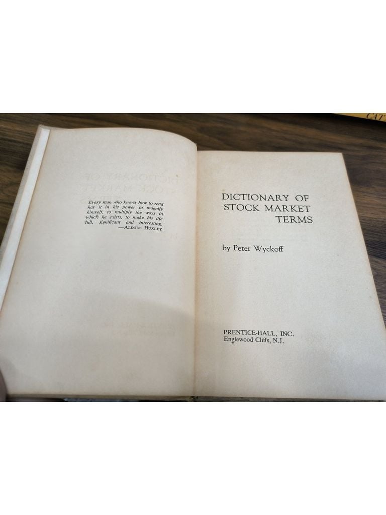  Dictionary Of Stock Market Terms - Peter Wyckoff 