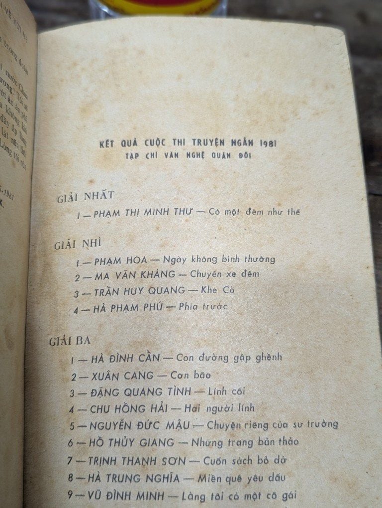  Có một Đêm Như Thế - Nhiều Tác Giả 