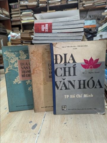  Địa chí văn hoá thành phố Hồ Chí Minh - Trần Văn Giàu & nhóm biên soạn ( sách khổ to ) 