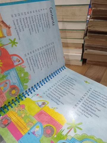  Lots of Things to Draw - Usborne Activities 