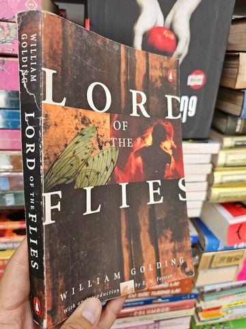  LORD OF THE FLIES - WILLIAM GOLDING 
