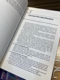  The Professional Cameraman's Handbook - Sylvia Carlson, Verne Carlson 