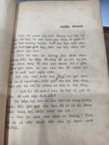  Người Quay Tơ - Nhất Linh 