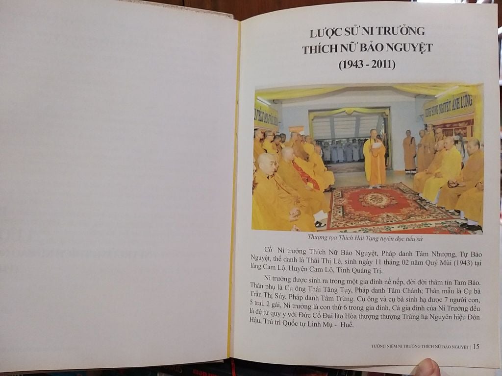  Tưởng Niệm Cố Ni Trưởng Thích Nữ Bảo Nguyệt 