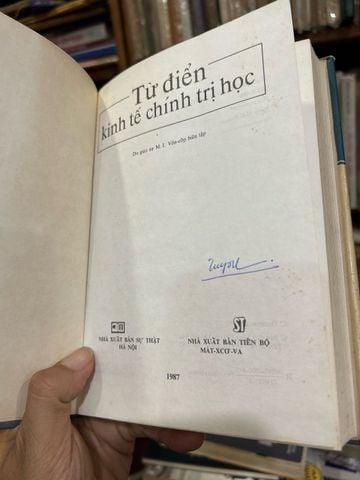 Từ Điển Kinh Tế Chính Trị Học 