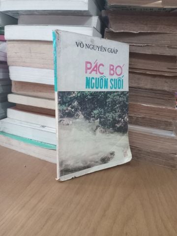  Pác Bó Nguồn Suối - Võ Nguyên Giáp 