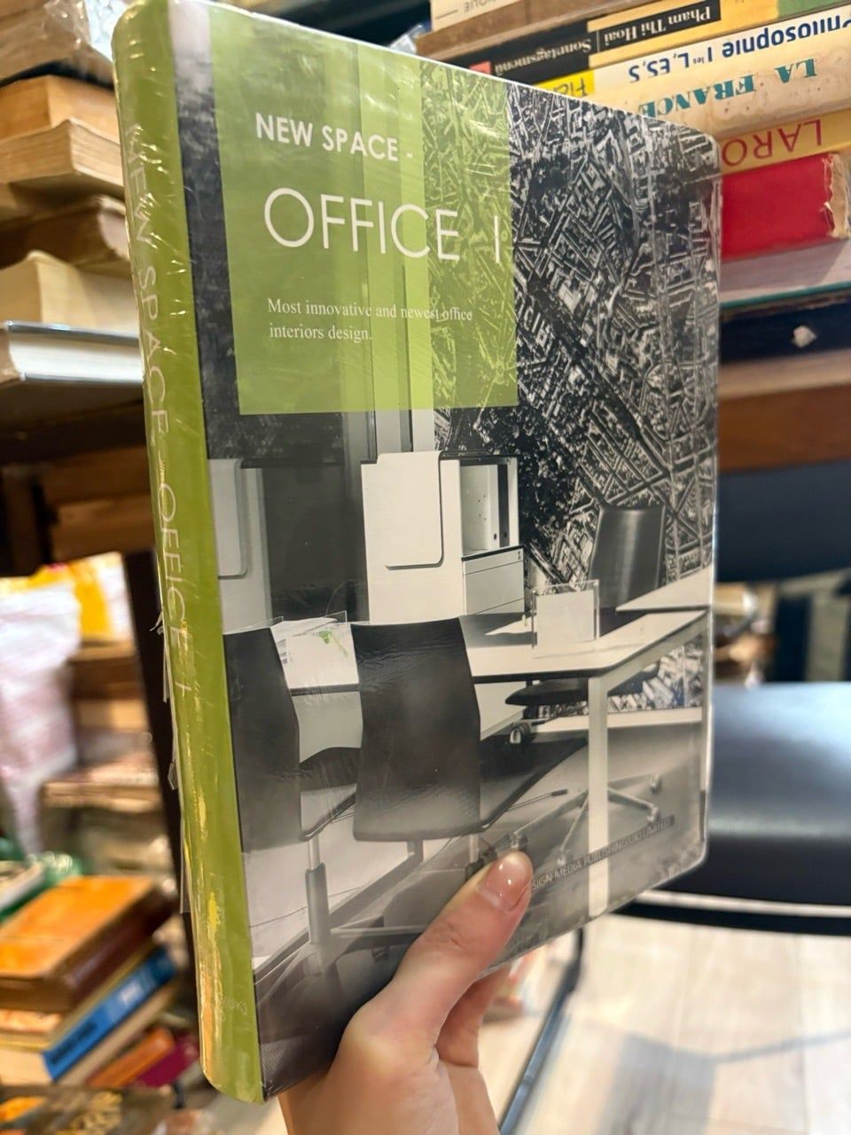  New space - Office I - Design media Publishing ( UK ) Limited 