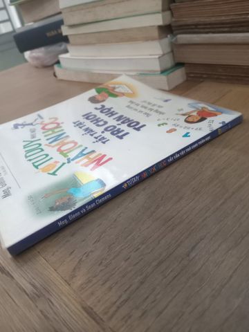  Tớ tư duy như một nhà toán học: Tất tần tật trò chơi toán học - Meg, Glenn và Sean Clemens 