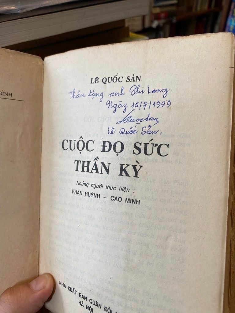  Cuộc Đọ Sức Thần Kỳ - Lê Quốc Sản 