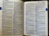  Concise Oxford Hachette French Dictionary 