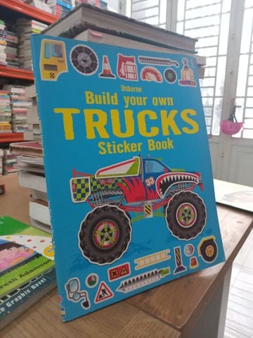  Build your own TRUCKS Sticker Book - Usborne 