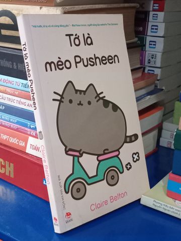Tớ là Mèo Pusheen - Claire Belton