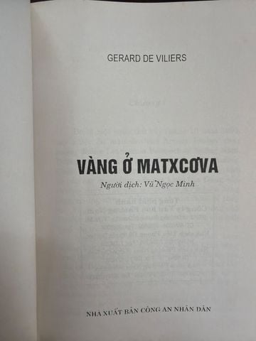  Vàng Ở Matxcova – Gerard De Viliers 