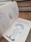  Daisy and the Trouble with Sports Day - Kes Gray 