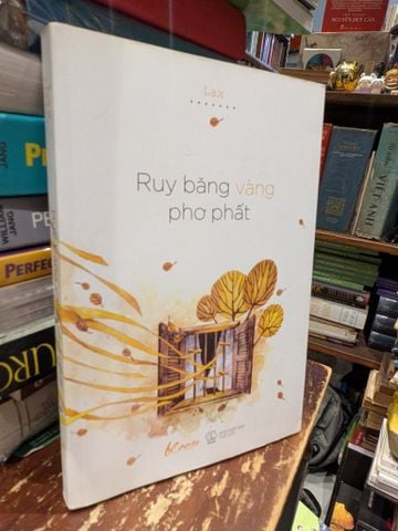  Ruy băng vàng phơ phất - Lax 