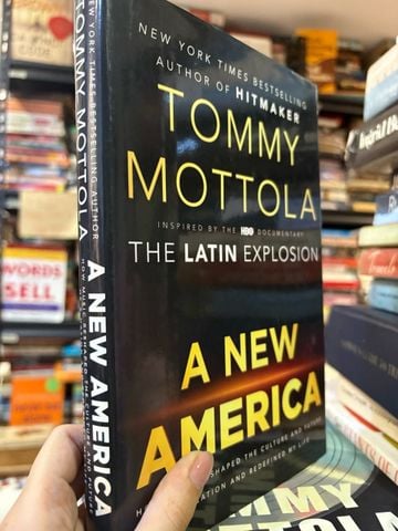  A New America - Tommy Mottola 