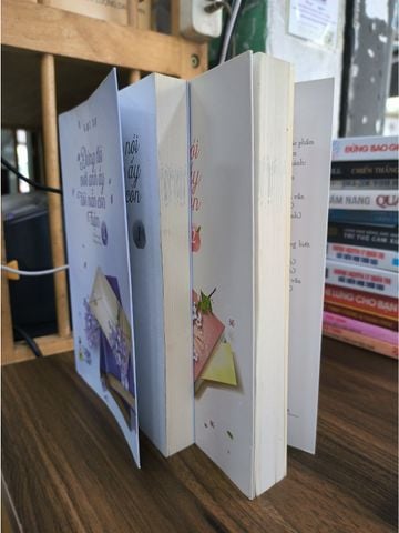  Đừng Nói Với Anh Ấy Tôi Vẫn Còn Hận - Lục Xu 