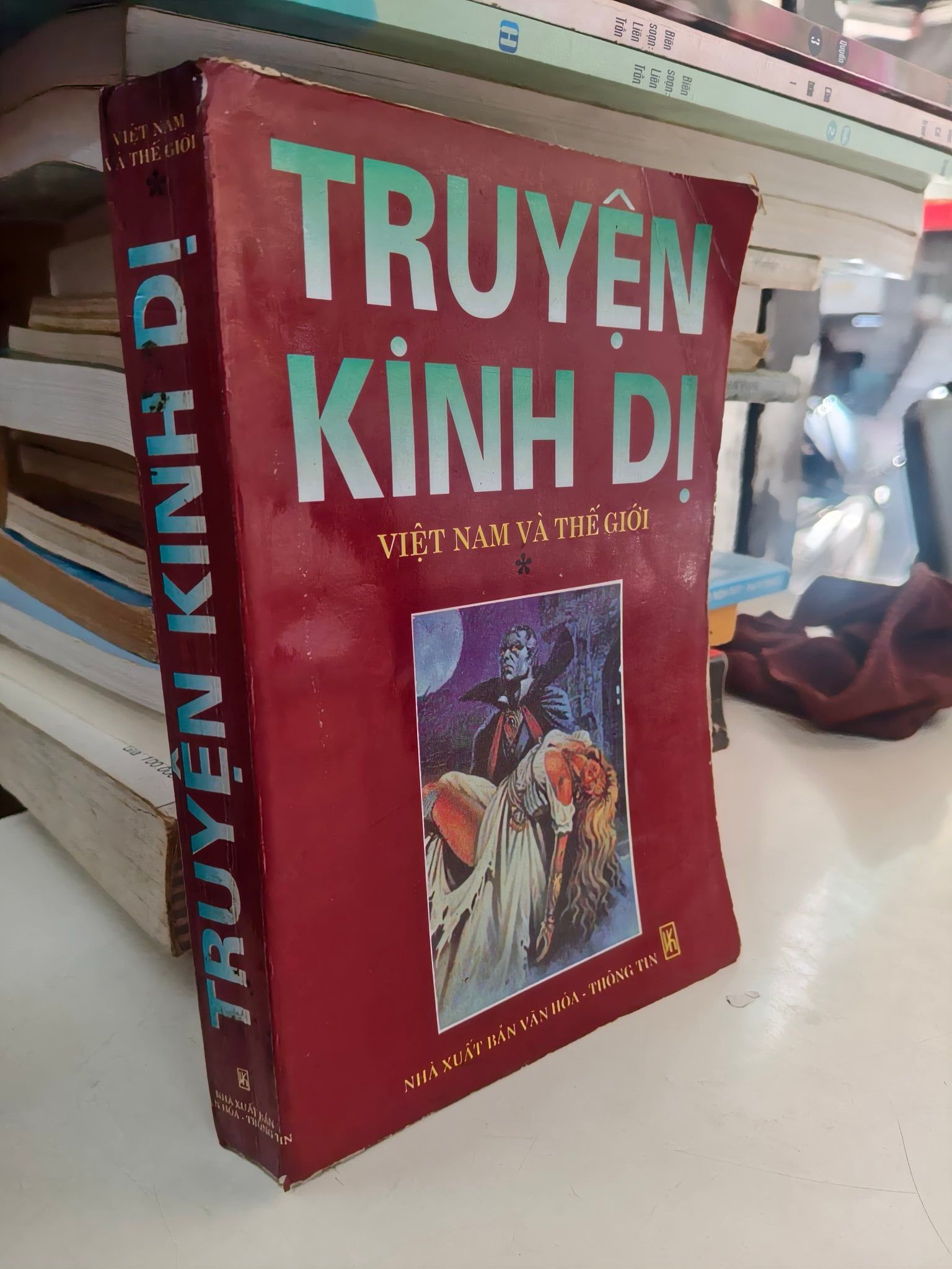  Truyện Kinh Dị Việt Nam và Thế Giới 