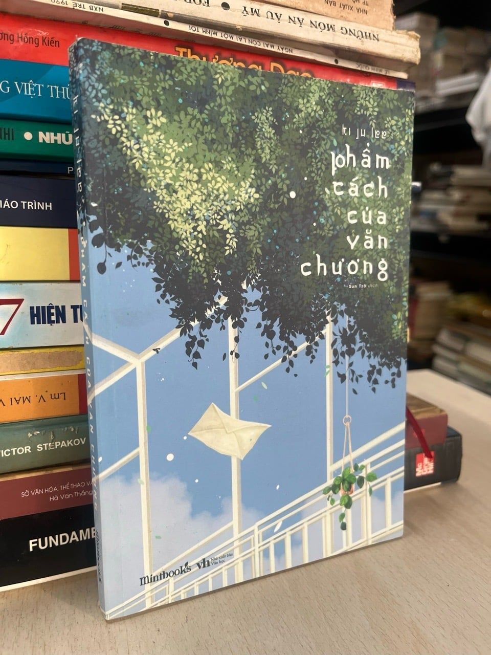  Phẩm cách của văn chương - Ki Ju Lee 