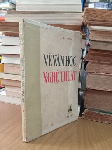  Về Văn Học Nghệ Thuật - Hải Triều 