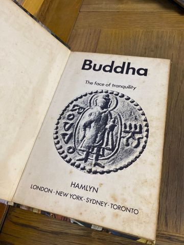  Oriental Guides: Buddha 