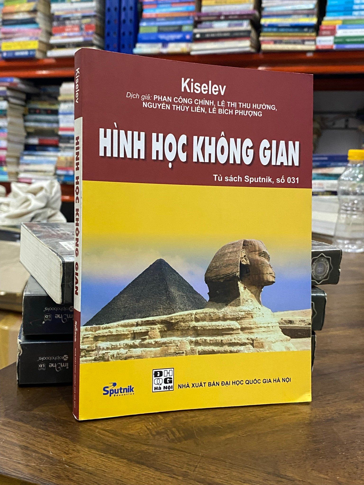  Hình học không gian - Kiselev 