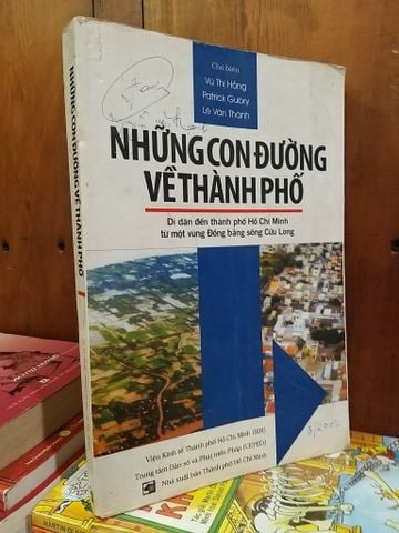  Những con đường về thành phố - Nhiều tác giả 