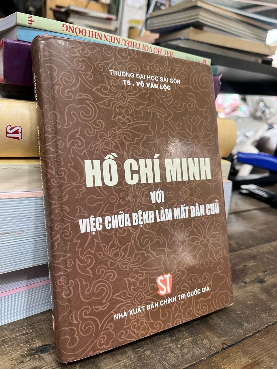  Hồ Chí Minh với việc chữa bệnh làm mất dân chủ - TS. Võ Văn Lộc 