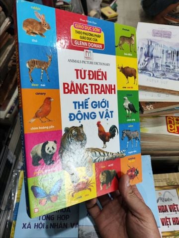 Từ Điển Bằng Tranh Thế Giới Động Vật - Phan Minh Đạo