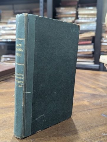  Gương sách phúc - Cố Thuỷ ( M.Pinabel dịch ) : dẫn đàng mầu nhiệm kính mến đức bà - Cố Châu ( M.Defois dịch ) ( 2 quyển đóng chung xuất bản 1939- 1924 ) 