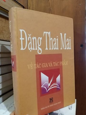  Đặng Thai Mai về tác gia và tác phẩm 