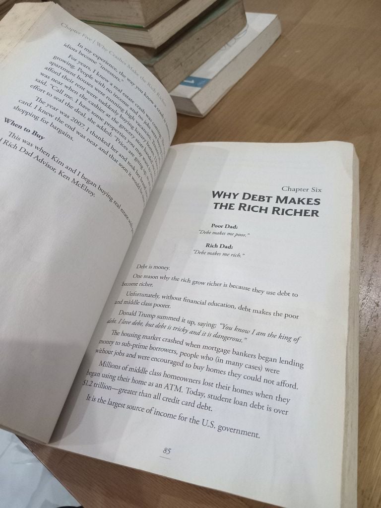  Why The Rich Are Getting Richer: What Is Financial Education...Really? - Robert T. Kiyosaki 