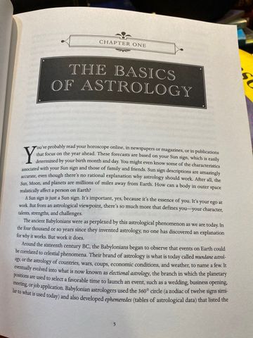  Complete book of Astrology - Kris Brandt Riske 