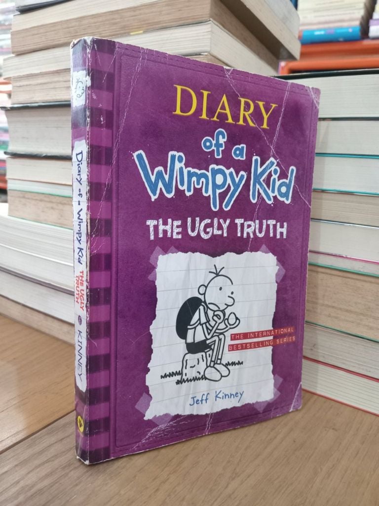  Diary of a Wimpy Kid Series - Jeff Kinney 